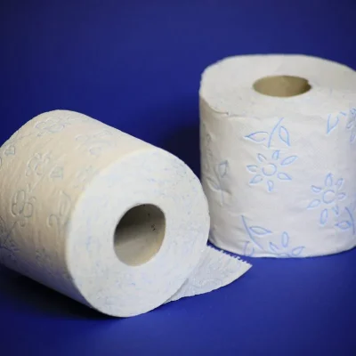 Toilettenpapier-Tissue, 3-lagig, 8x8 Rollen: Paket